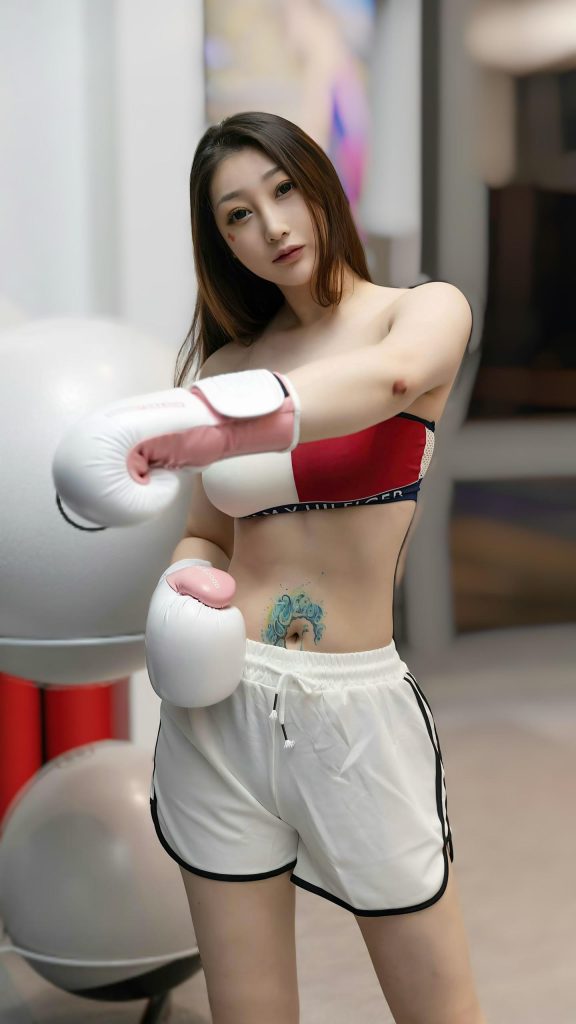 尤妮丝:秀人模特的闪耀之星